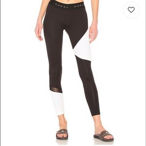 Glacier leggings in white & black size L